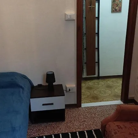Del Borgo - Check-in H24 Guest house Bologna